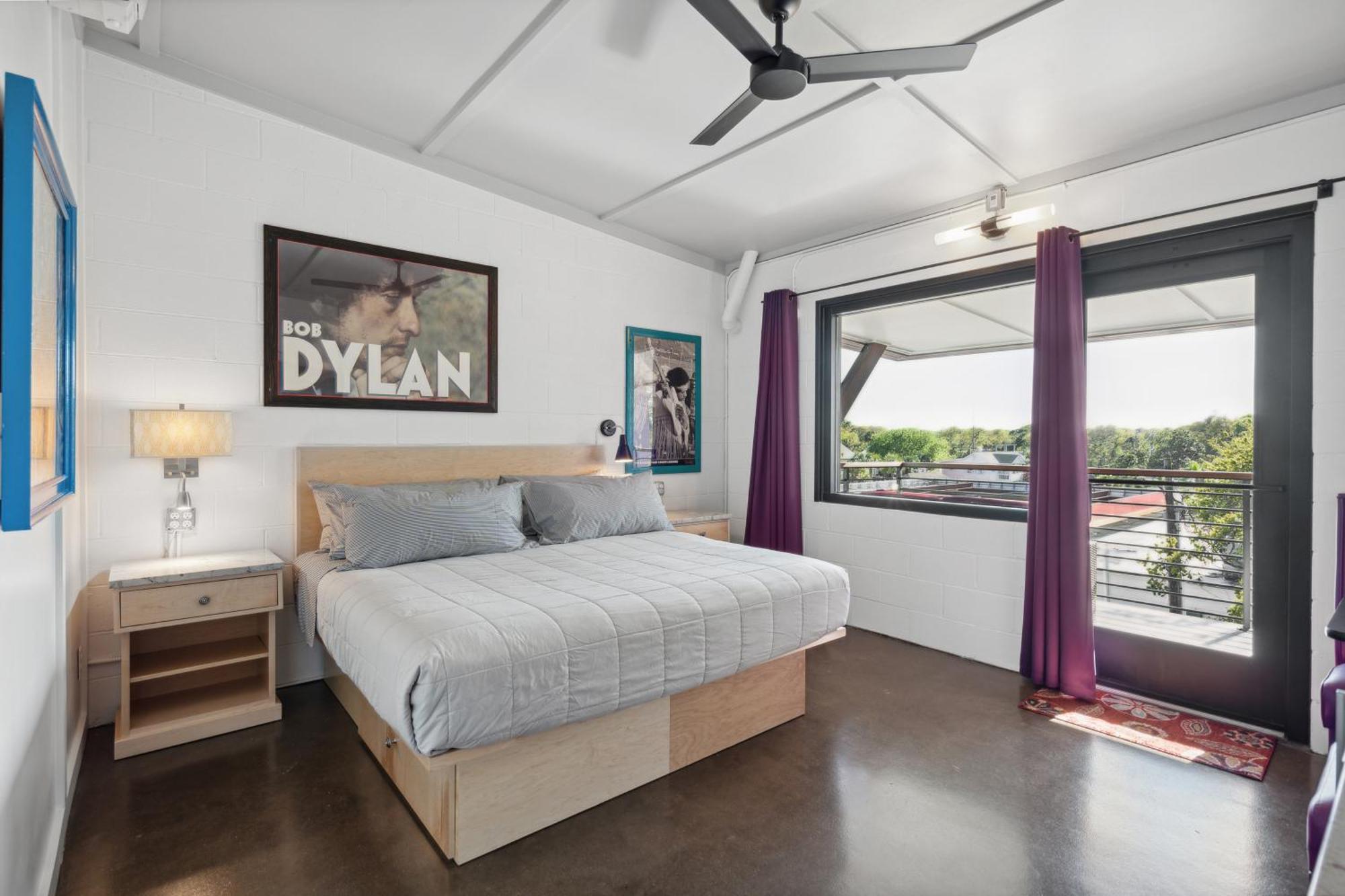 Boutique Vera Hotel In The Heart Of Folly Beach Bagian luar foto