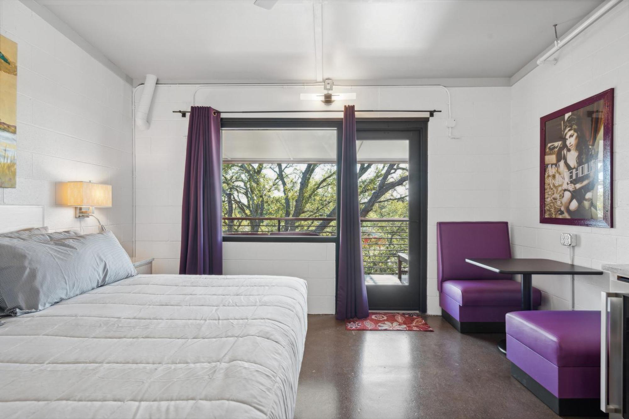 Boutique Vera Hotel In The Heart Of Folly Beach Bagian luar foto