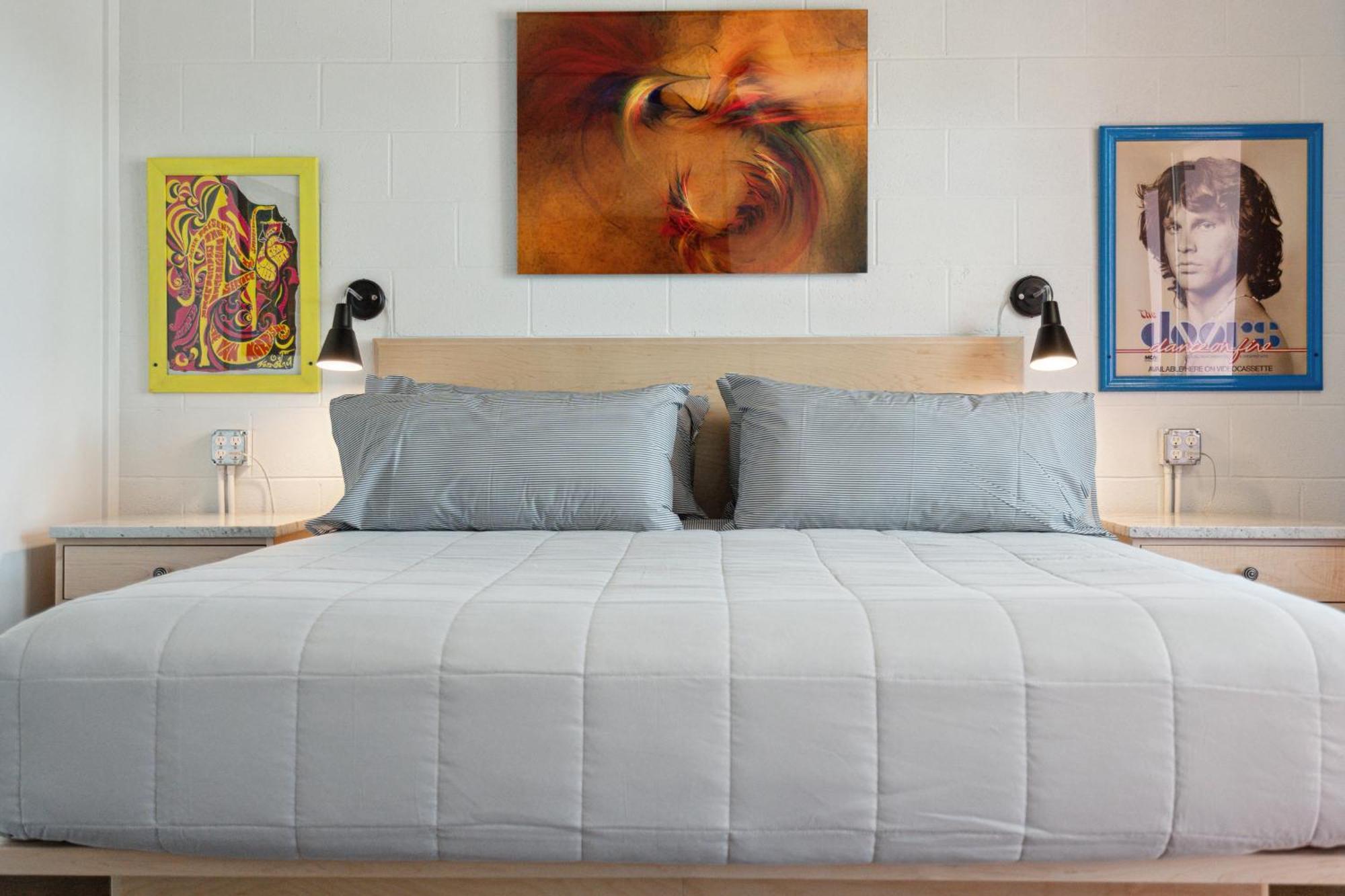 Boutique Vera Hotel In The Heart Of Folly Beach Bagian luar foto