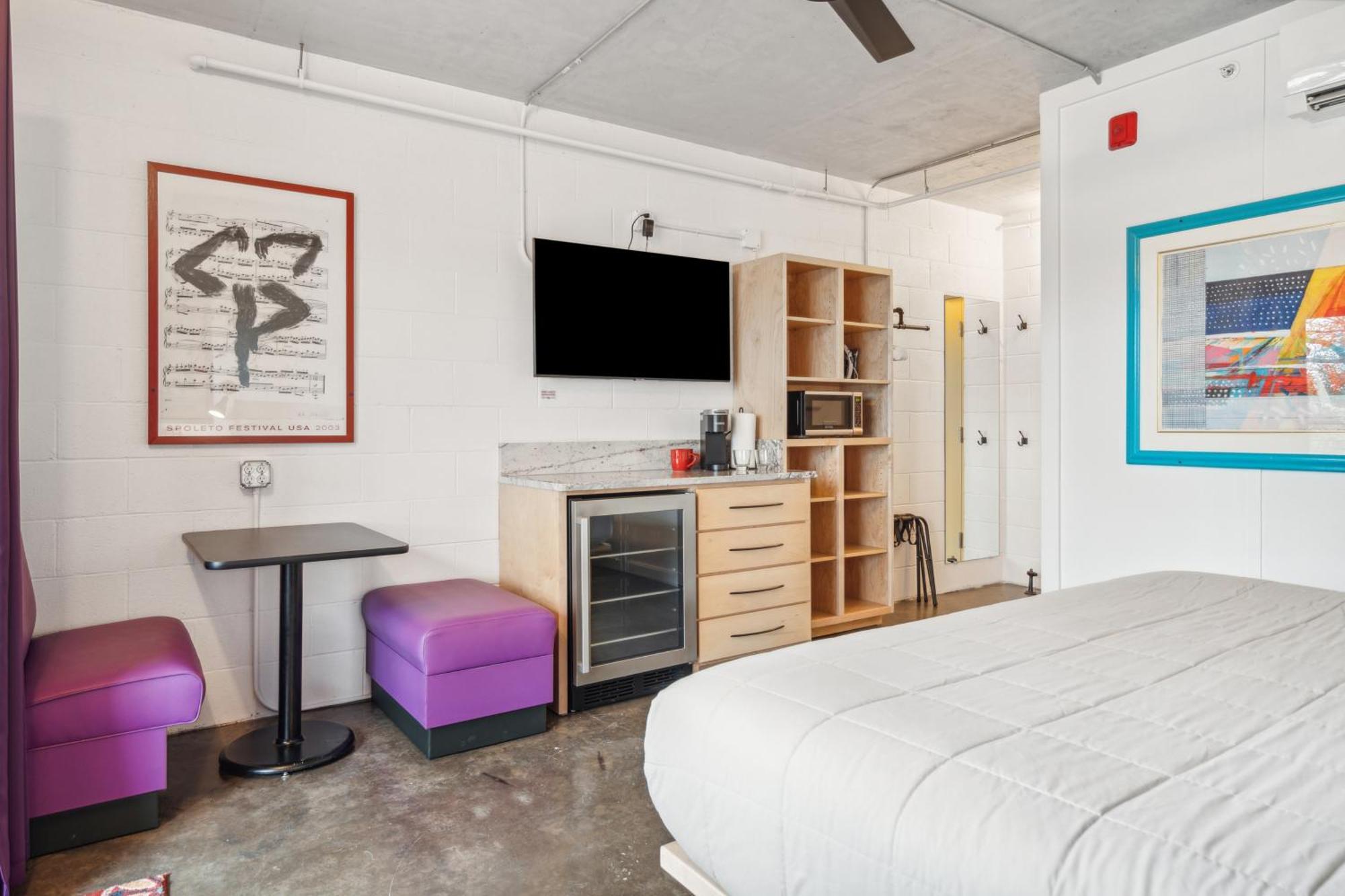 Boutique Vera Hotel In The Heart Of Folly Beach Bagian luar foto